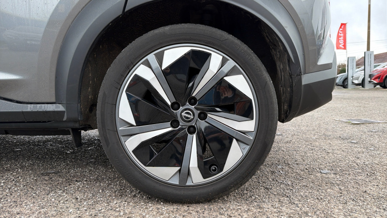 Nissan Juke 1.6 Hybrid Tekna+ 5dr Auto Hybrid Hatchback